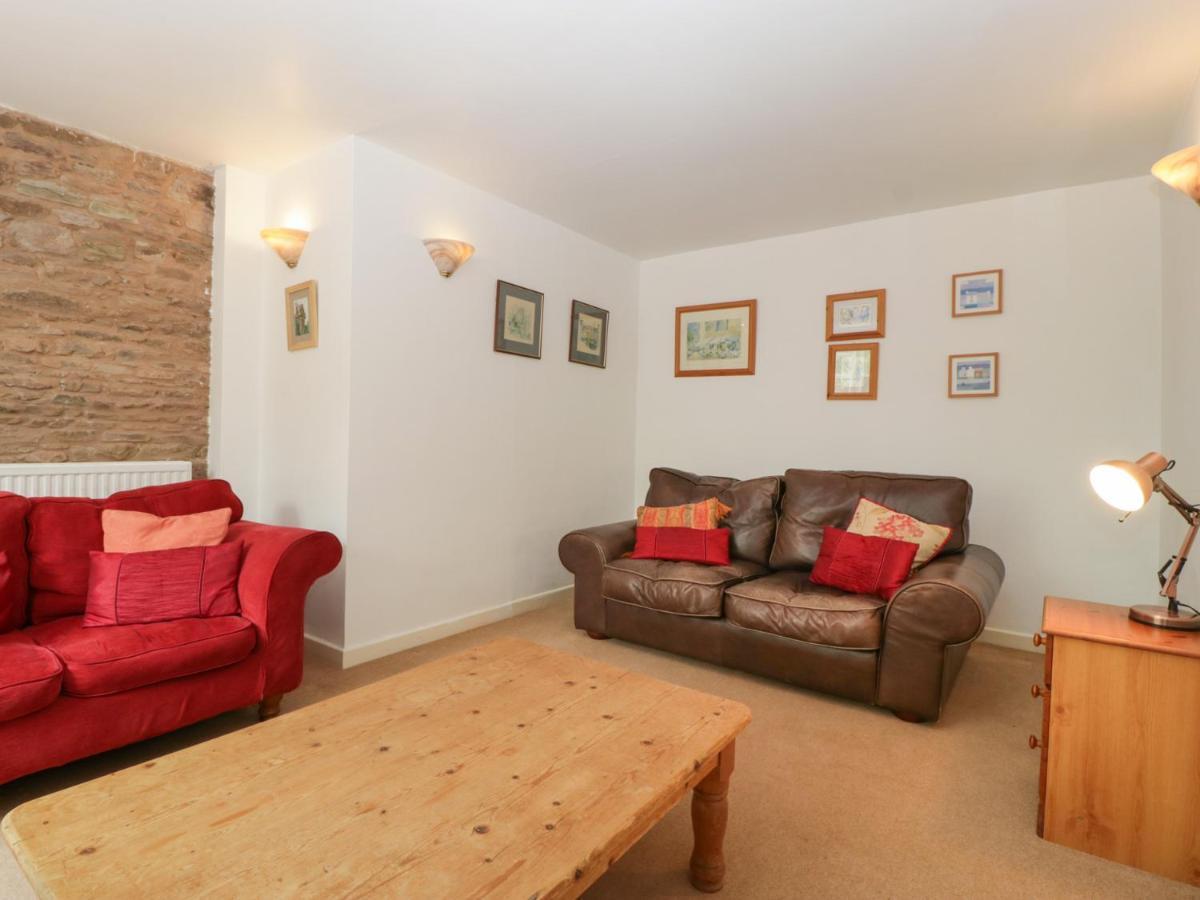 Wheelbarrow Cottage Stoke Prior  ภายนอก รูปภาพ