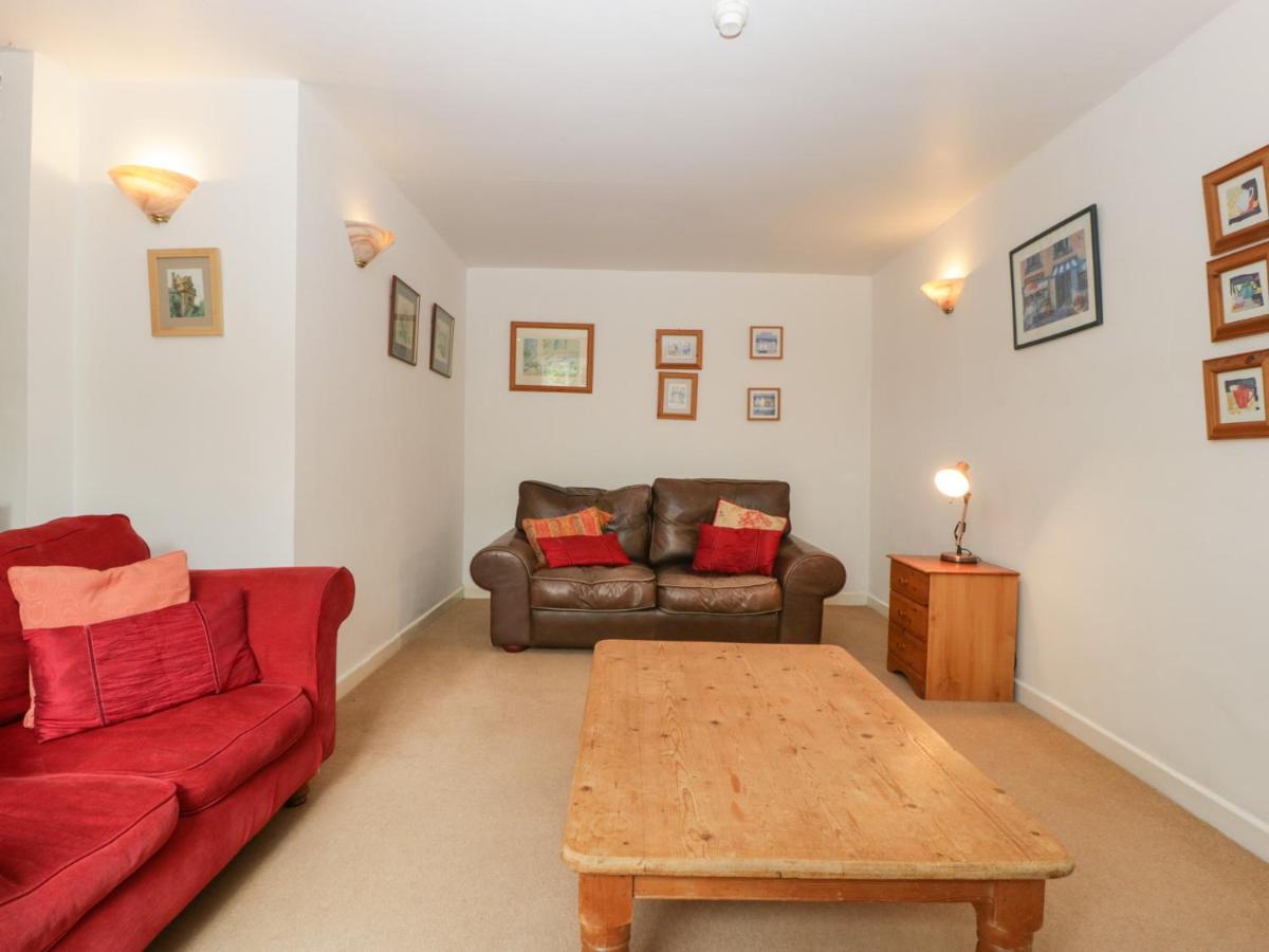Wheelbarrow Cottage Stoke Prior  ภายนอก รูปภาพ